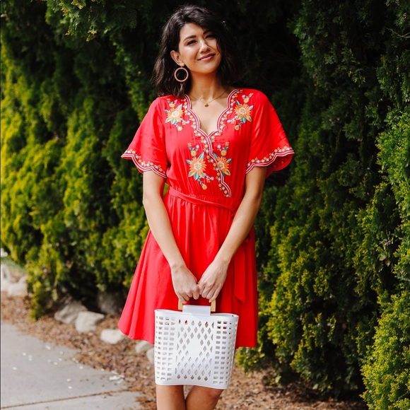 Joy Susan Madison Crossbody Bag in White - Picture 3 of 8